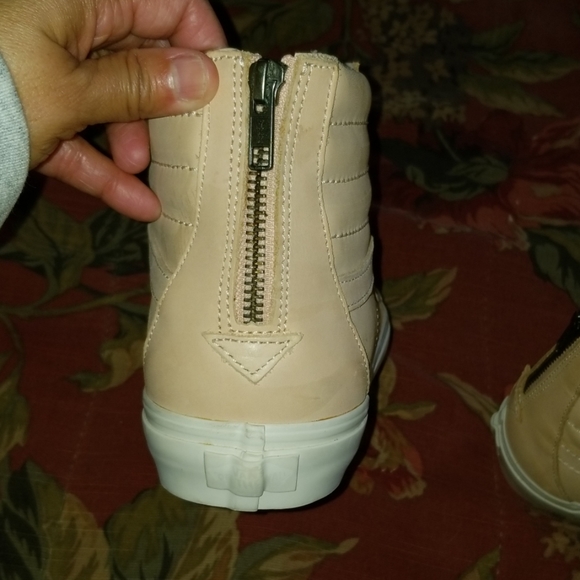 Van's Off The Wall - Picture 4 of 7